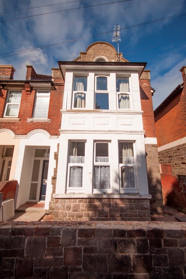 8 Bed Semi-Detached House, Wilton Avenue, SO15, N1 7GU