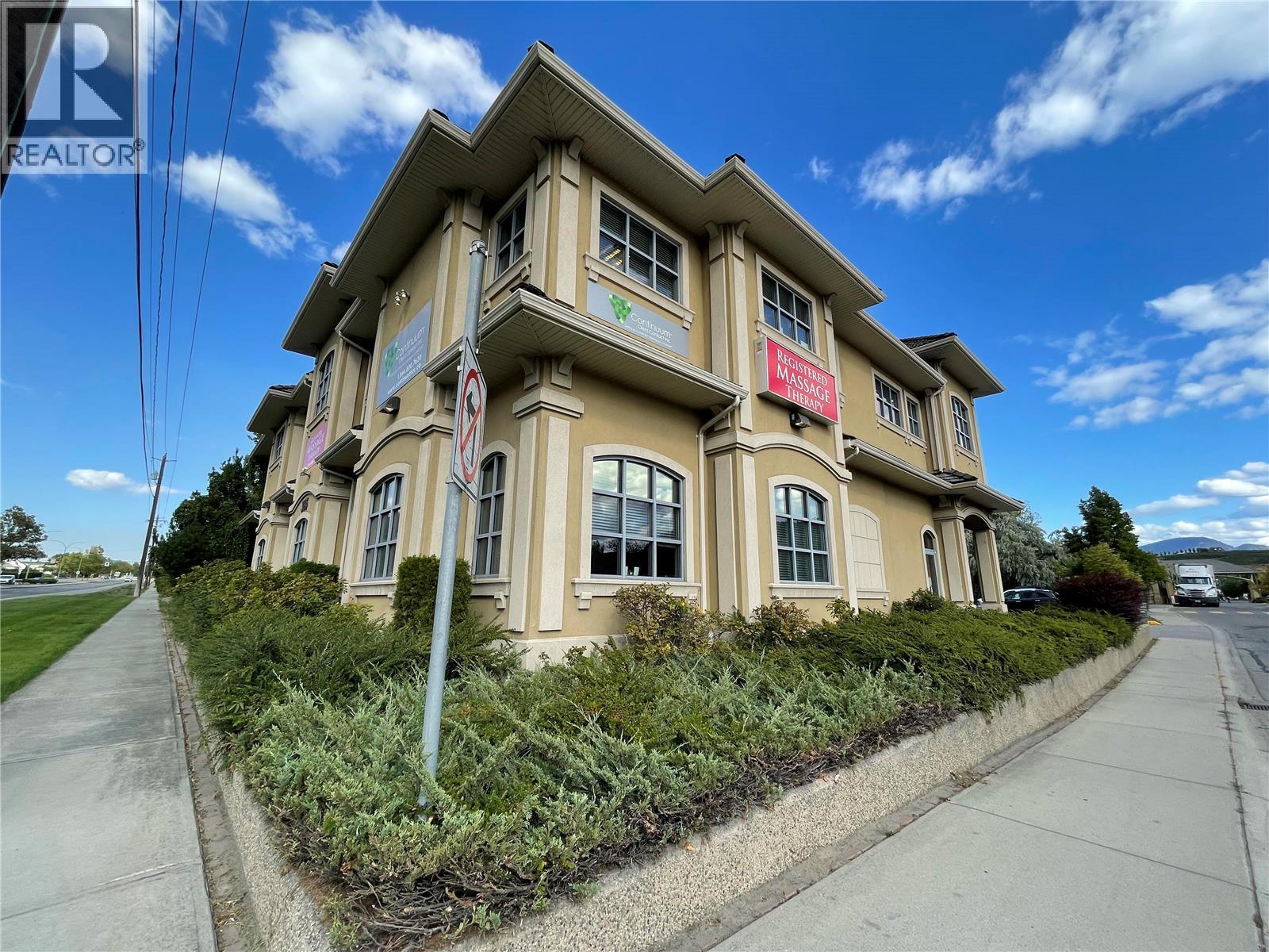 385 Glenmore Road, Kelowna, BC, V1V2H3 photo 3
