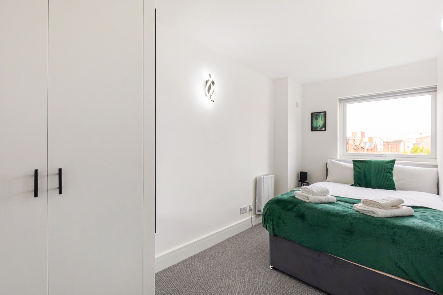 Additional image 7 of 2 Bed Flat, Barnwood Close, RG30, N1 7GU