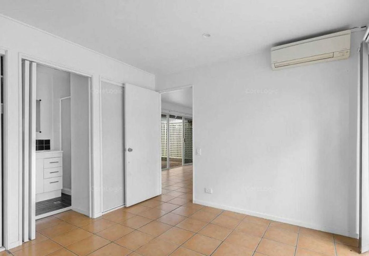 Additional image 3 of 51 Goldsbrough Road, Taringa QLD 4068