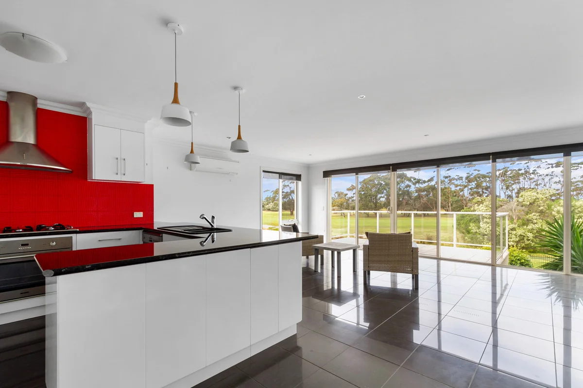 Additional image 9 of 1/122 Golf Links Road, Lakes Entrance VIC 3909