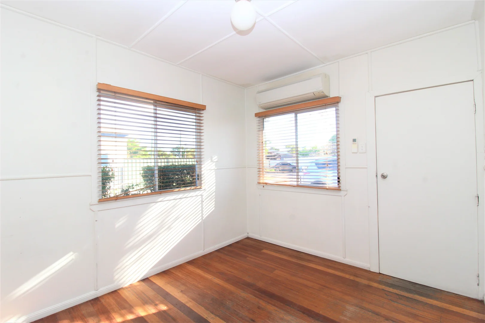 Additional image 3 of Unit 2/62 Spence Street, Mount Isa QLD 4825