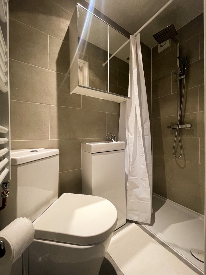 Additional image 10 of Room in a Shared House, Foster Road, CB2, N1 7GU