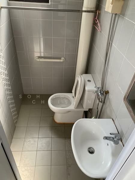 673 Hougang Avenue 8 photo 2