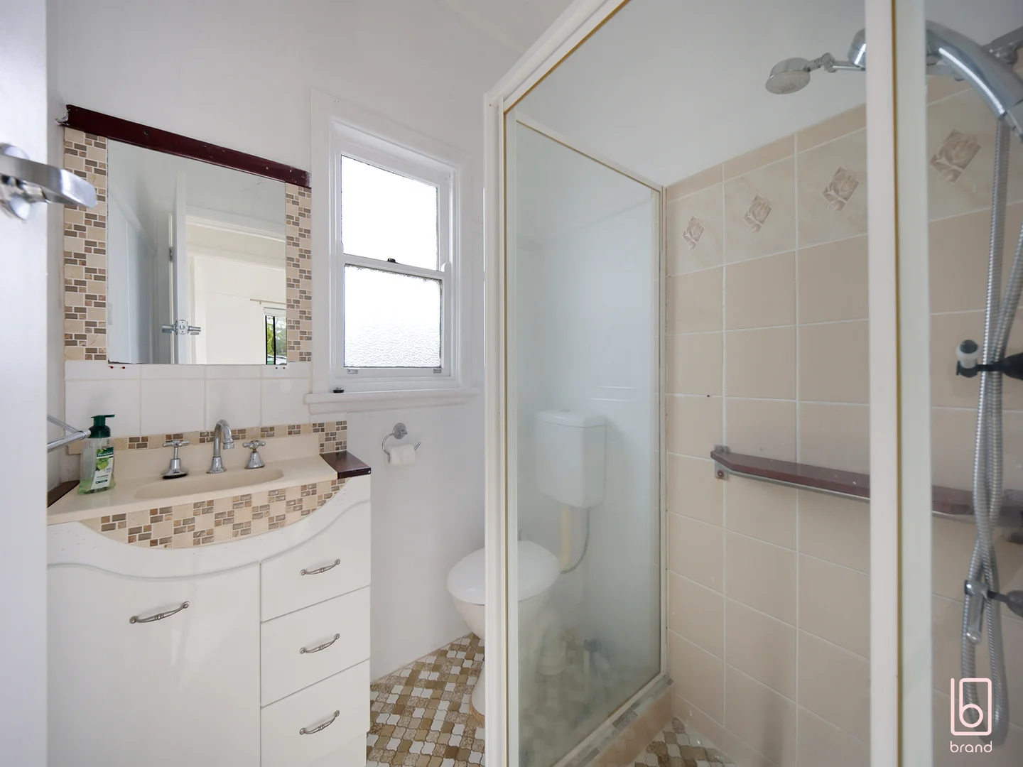 Additional image 8 of 34 Victoria Avenue, Toukley NSW 2263