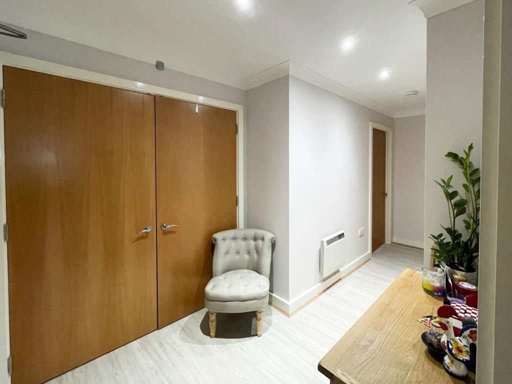 Additional image 6 of 2 Bed Flat, Endeavour Court, SO14, N1 7GU