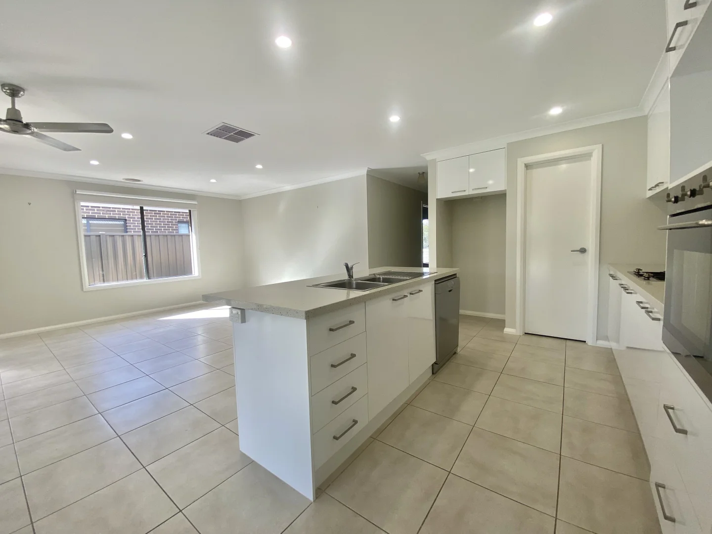 Additional image 3 of 32 Pennsylvania Drive, Wangaratta VIC 3677