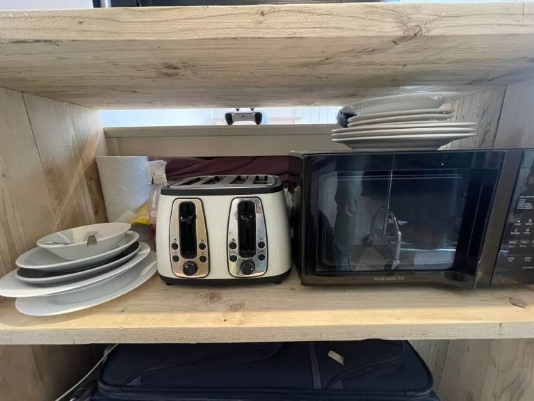 Studio Flat, Wolsey Way, CB1, N1 7GU photo 2