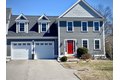 82 Pleasant St Unit 82, Medfield, MA, 02052