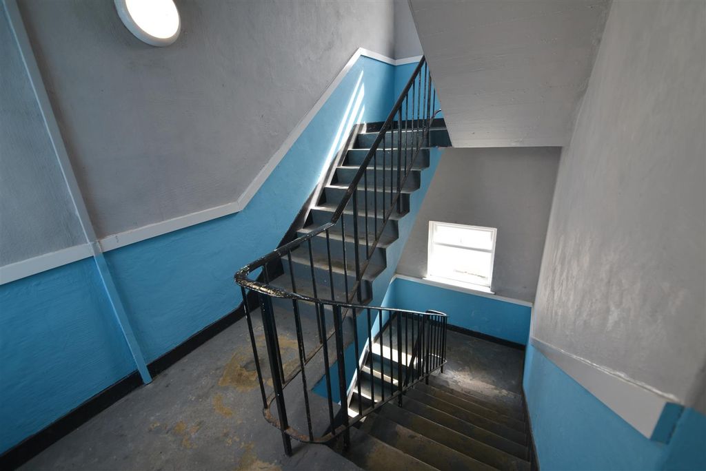 Additional image 16 of 2 bed flat for saleMilford Street, Saundersfoot SA69