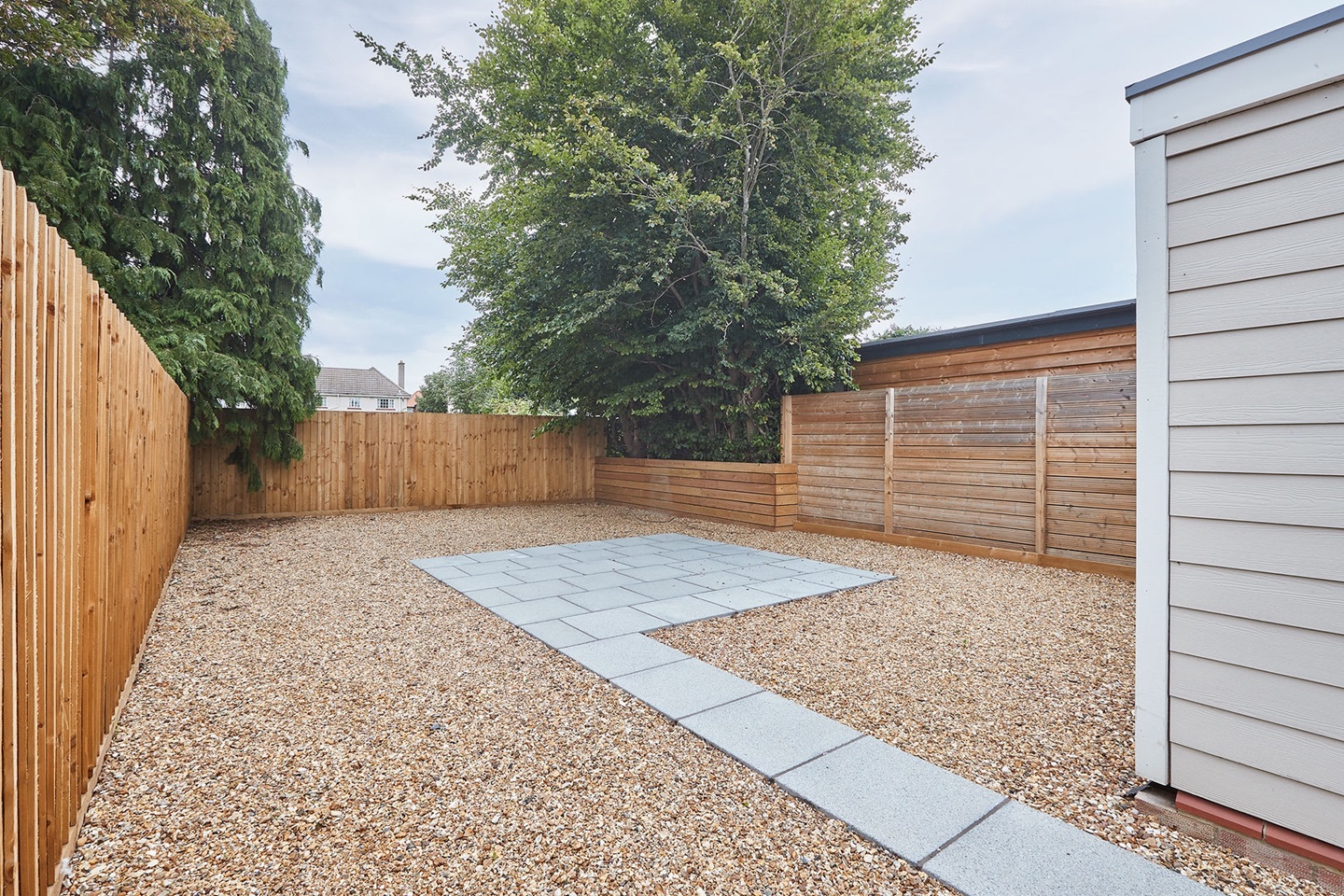 Additional image 12 of 5 Bed Semi-Detached House, Elfleda Road, CB5, N1 7GU