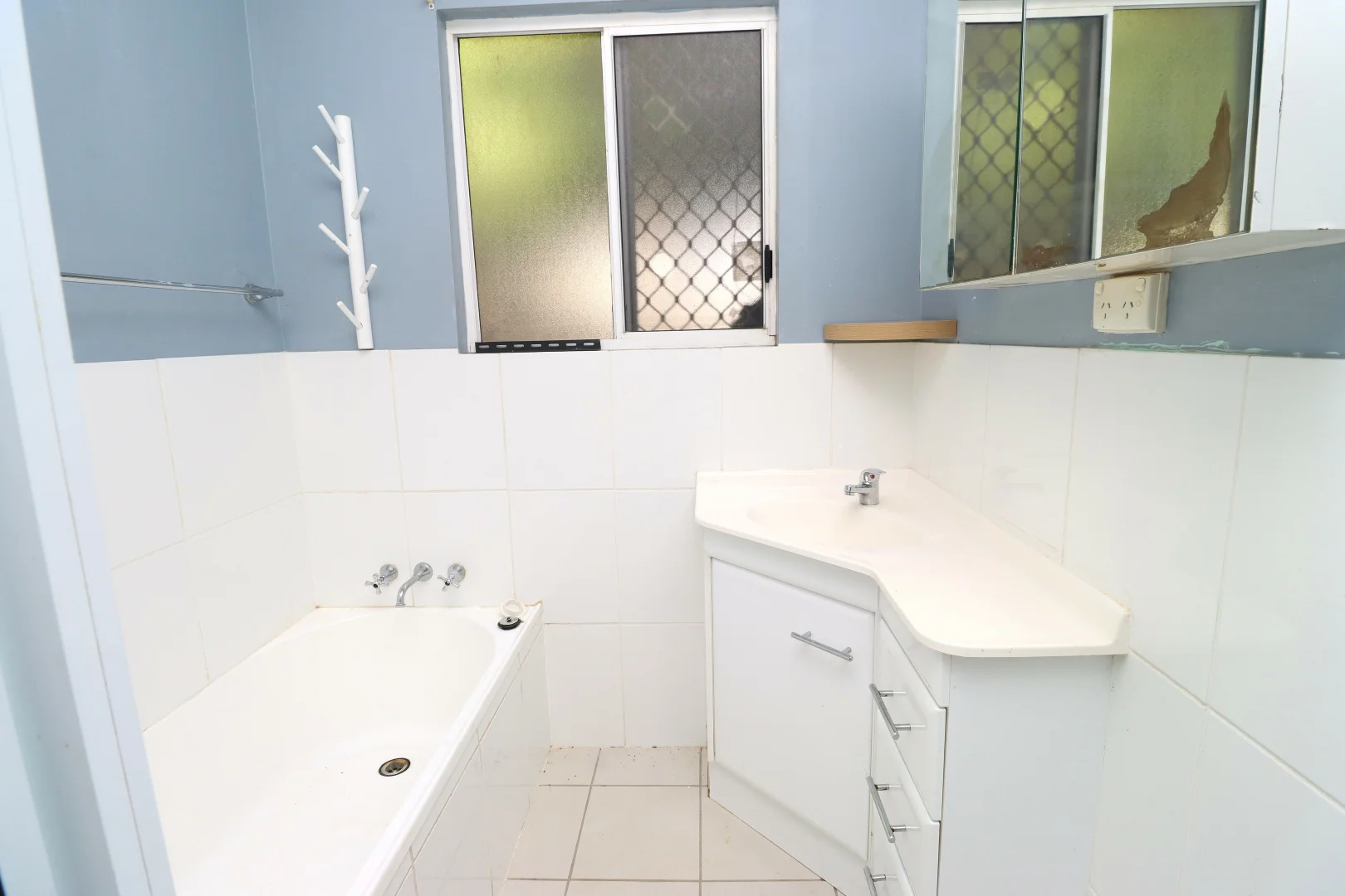 Additional image 4 of 9 Mccarthy Ave, Mount Isa QLD 4825