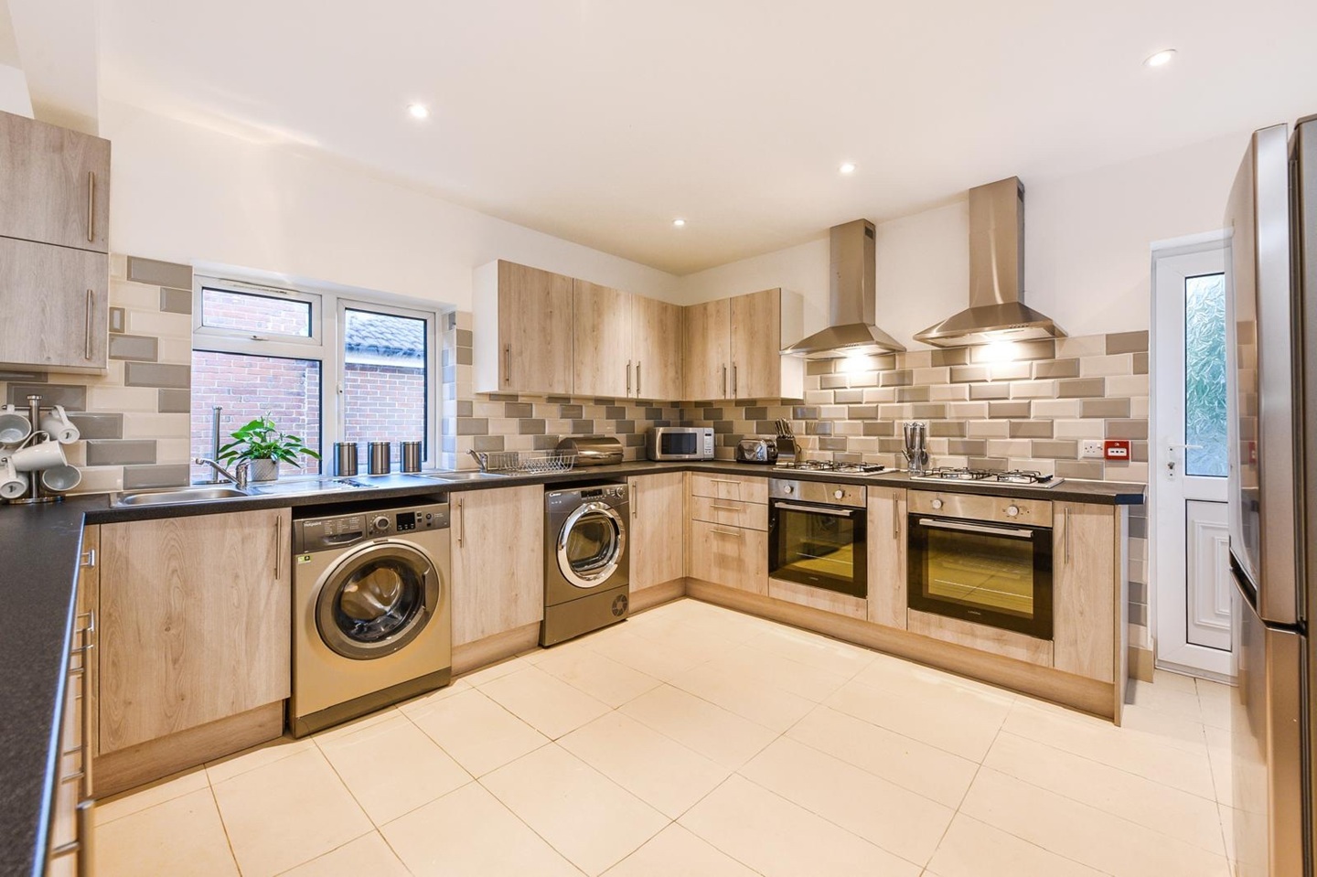 Additional image 6 of Room in a Shared House, Gordon Avenue, SO14, N1 7GU