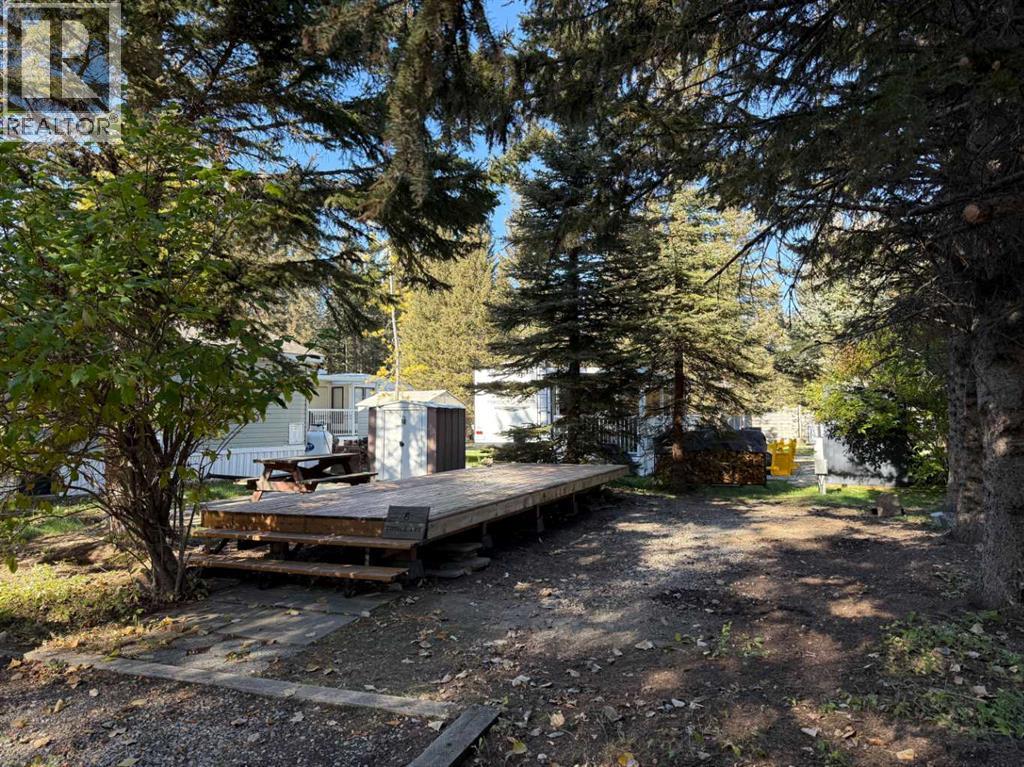 6 TIMBER AVENUE, 5230 27 Highway