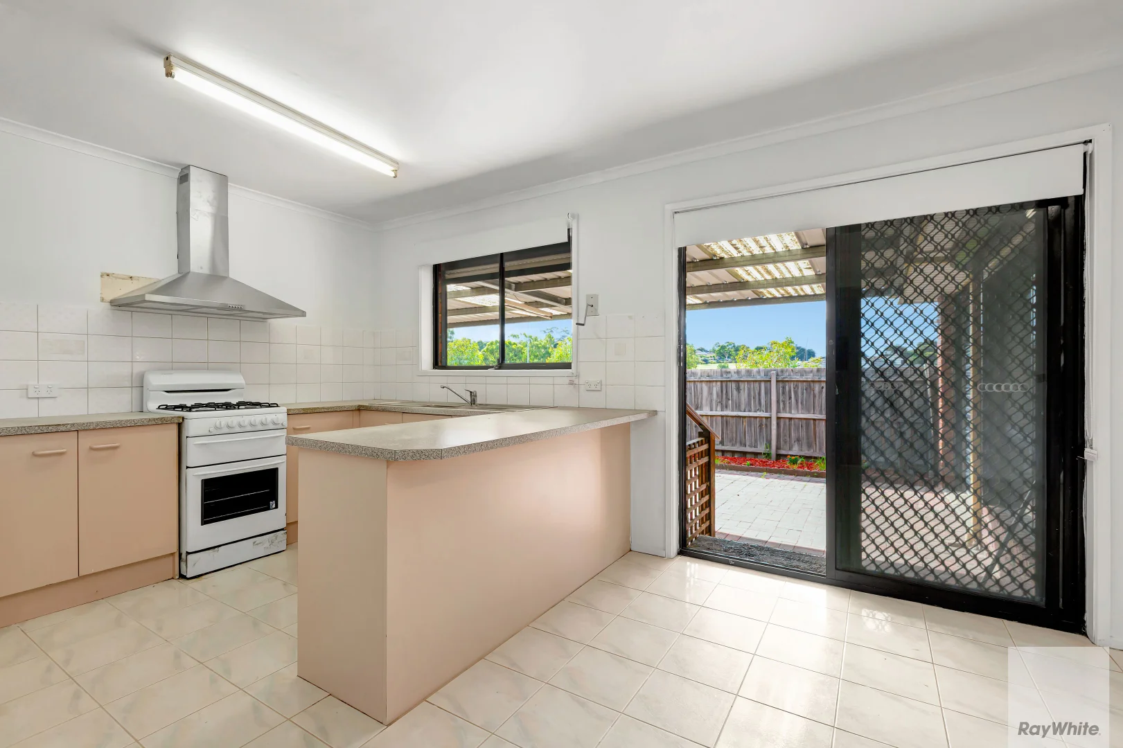 Additional image 7 of 30 Linden Close, Meadow Heights VIC 3048