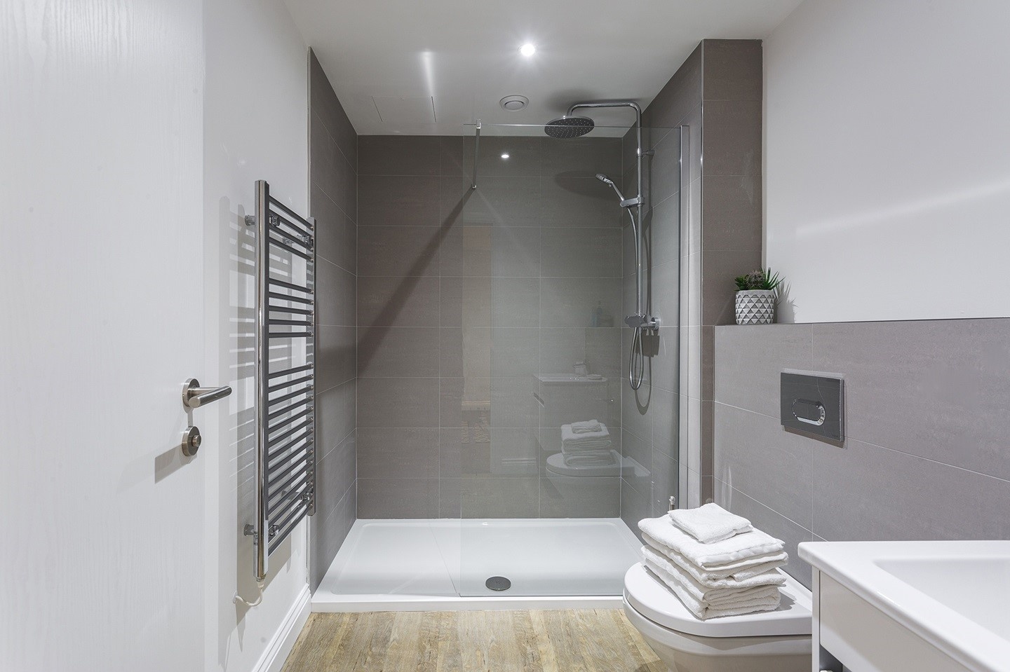 Additional image 10 of 2 Bed Flat, King's Crescent Apartments, DE1, N1 7GU