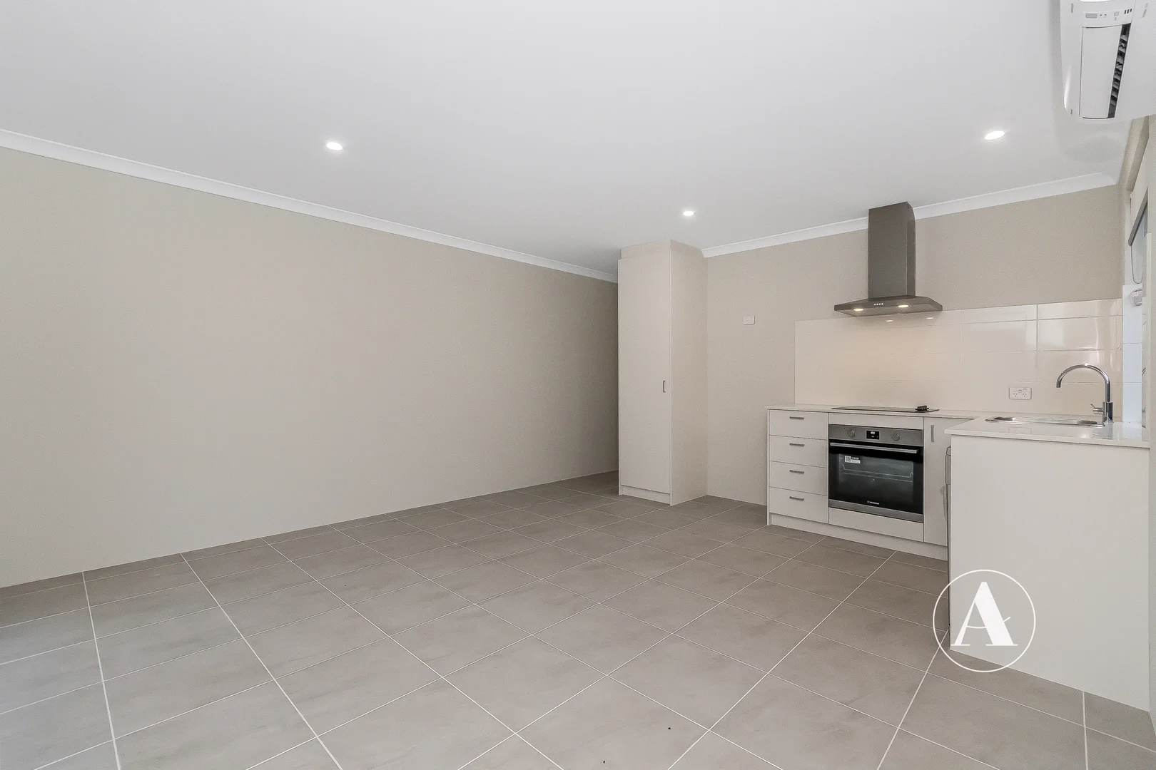 Additional image 3 of 7B Inbat Court, Dudley Park WA 6210