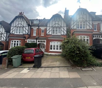 Ground Floor Flat, 69 Onslow Gardens, London N10