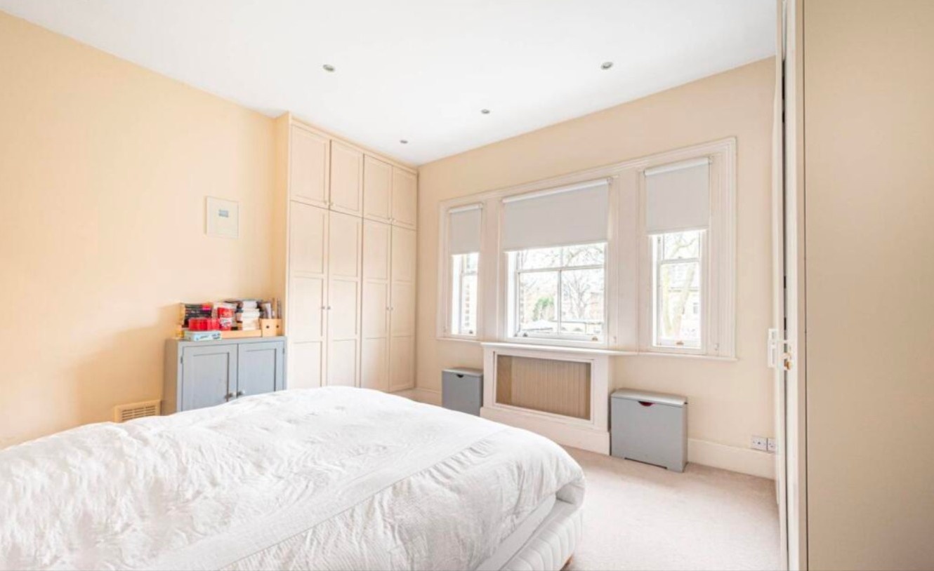 4 Bed Flat, Lyndhurst Road, NW3, N1 7GU photo 4