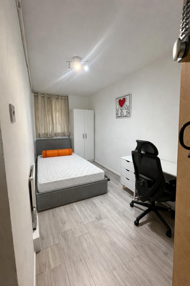 Room in a Shared House, Bruckner Street, W10, N1 7GU photo 5