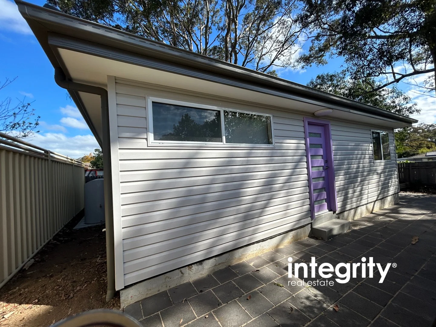 27A McDonald Avenue, Nowra NSW 2541