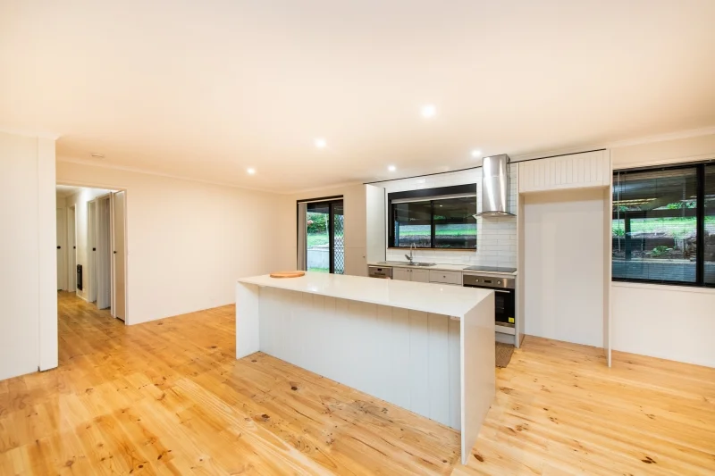 Additional image 10 of 33 Buggy Crescent, McKellar ACT 2617