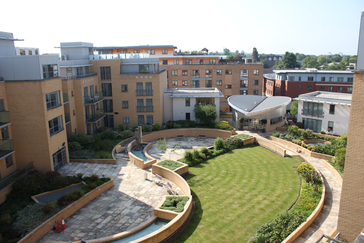 2 Bed Flat, The Belvedere, CB2, N1 7GU