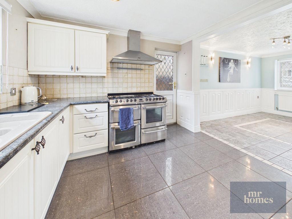 Additional image 18 of 4 bed detached house for saleRoyde Close, The Drope, Cardiff CF5