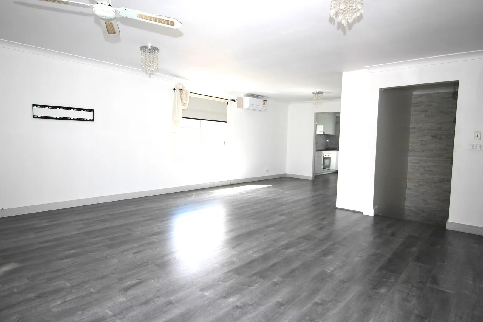 Lansvale NSW 2166
