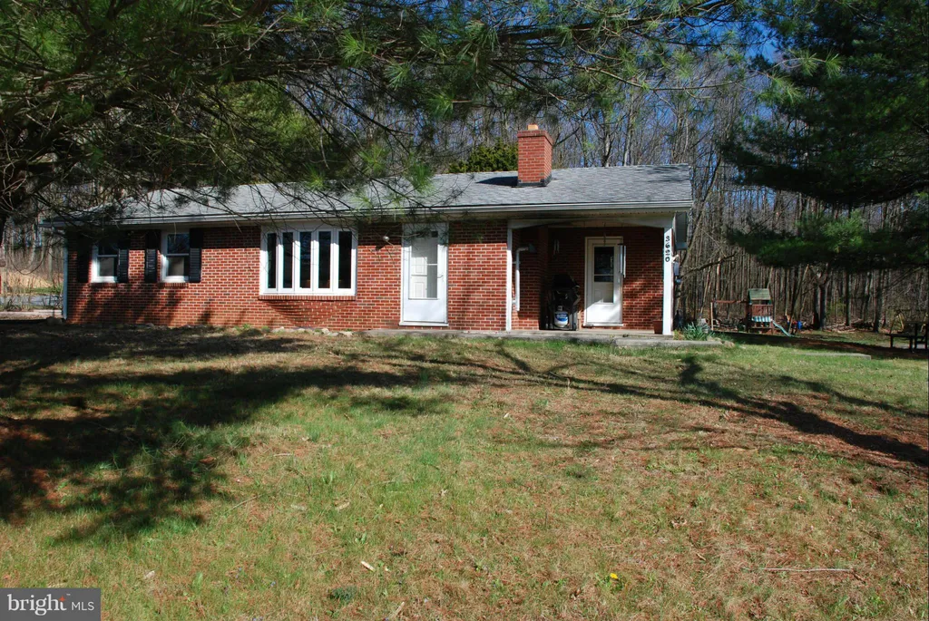 3620 White Church Road, Chambersburg, PA 17202