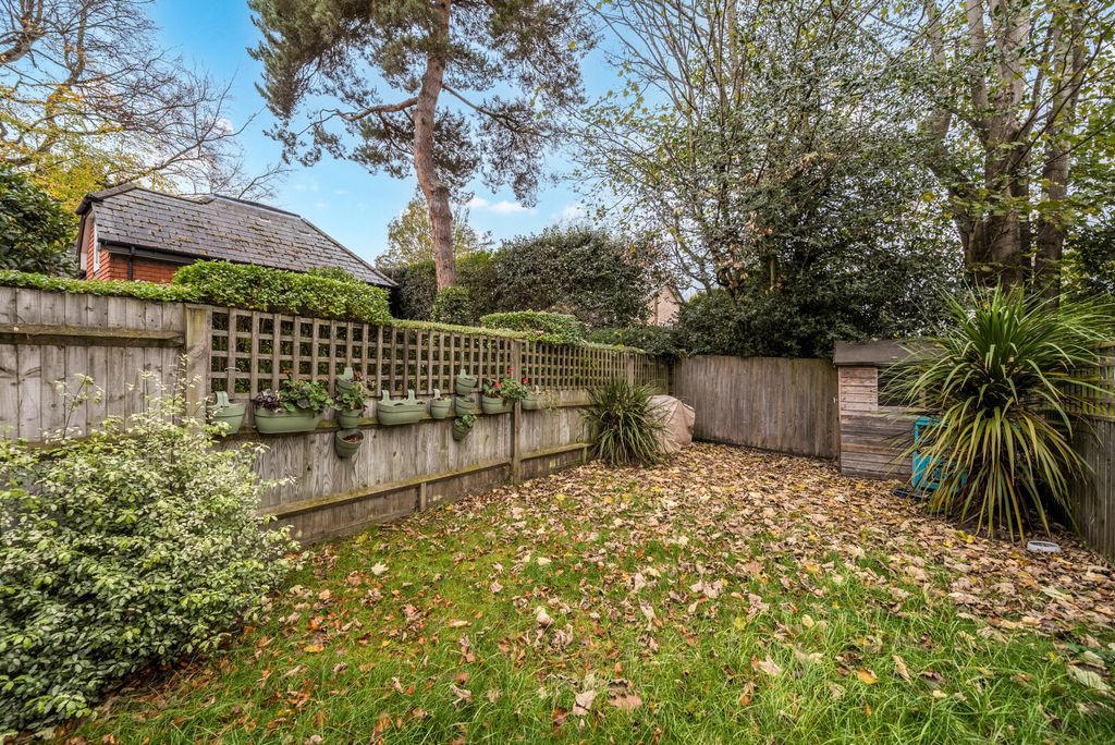 Additional image 2 of 3 bed terraced house for saleSterling Place, Weybridge KT13