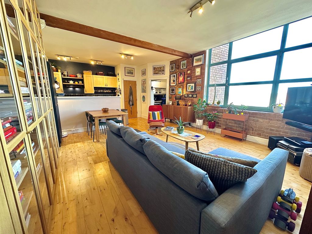 Additional image 5 of 2 bed flat for saleDuke Street, Northampton NN1