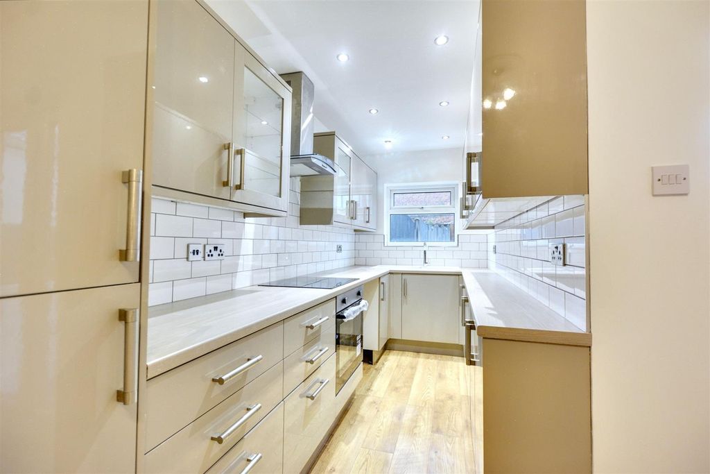 Additional image 8 of 2 bed terraced house for saleHalls Road, Stapleford, Nottingham NG9