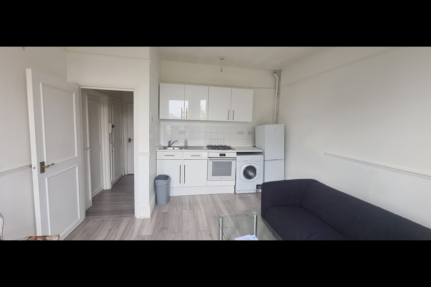 2 Bed Flat, Brighton Terrace, SW9, N1 7GU photo 4