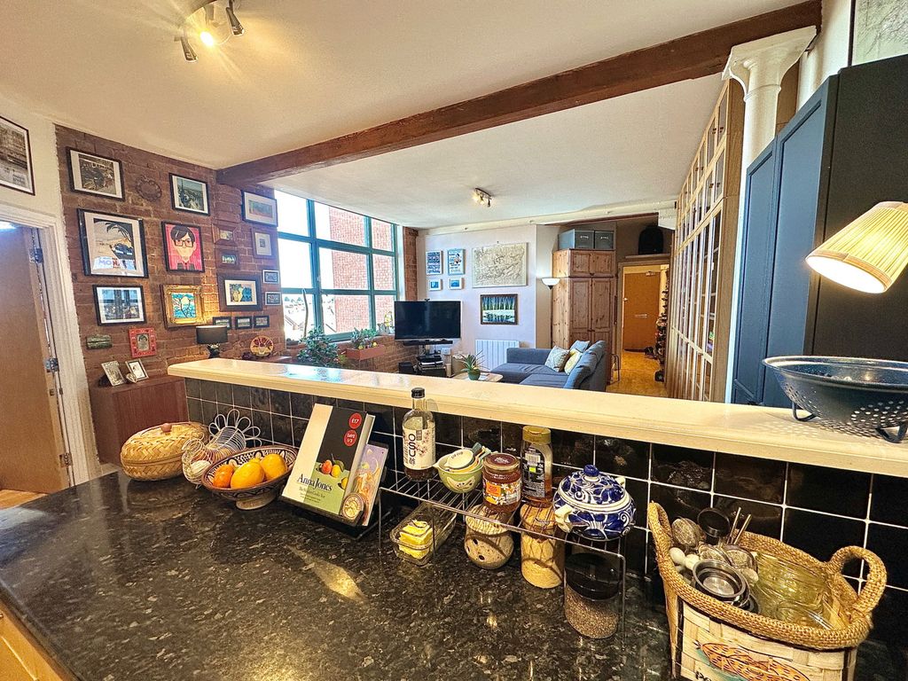 Additional image 13 of 2 bed flat for saleDuke Street, Northampton NN1