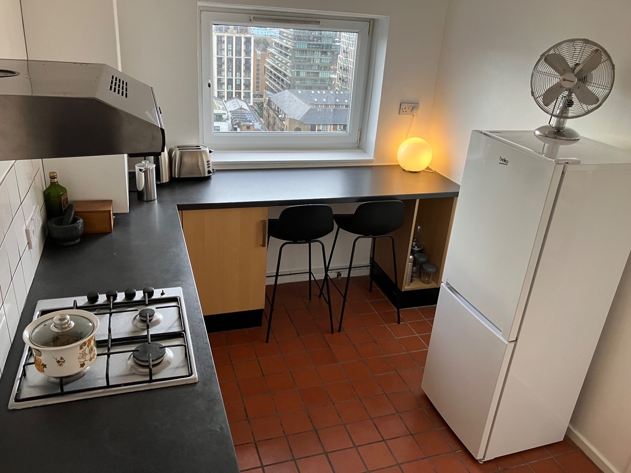 Room in a Shared Flat, Shearsmith House, E1, N1 7GU photo 3