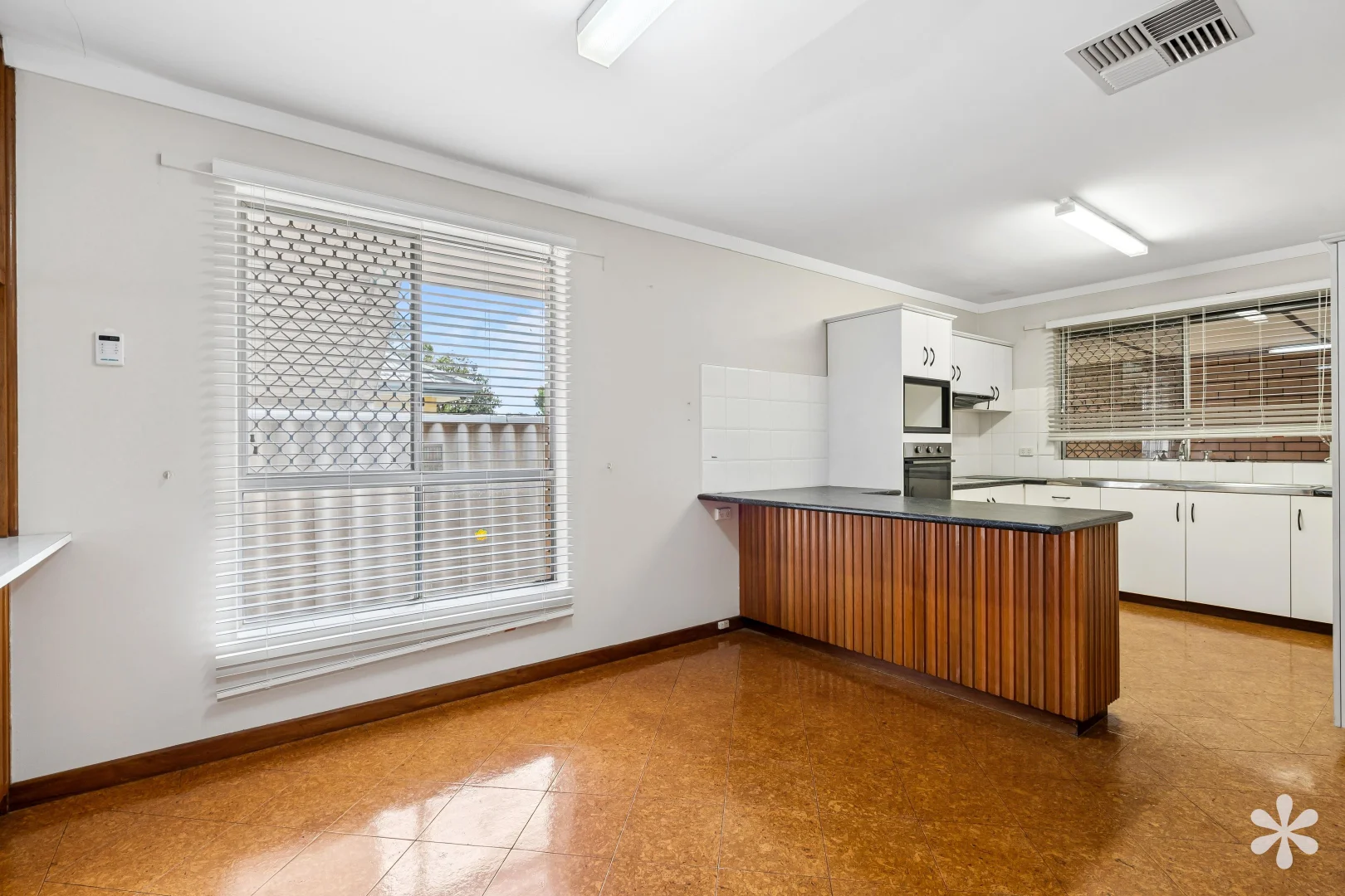 Additional image 2 of 215 Hardey Road, Belmont WA 6104
