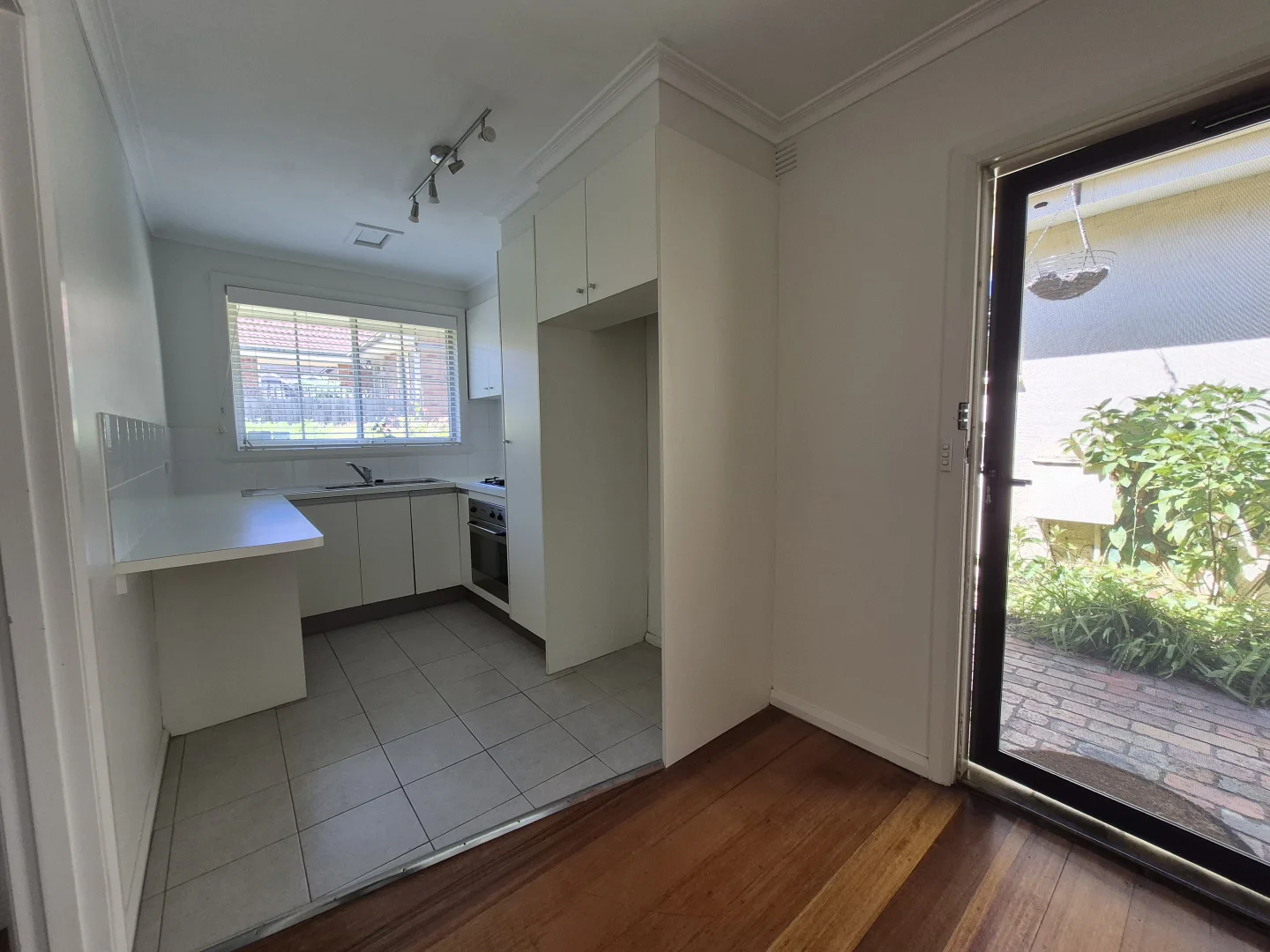 Additional image 2 of 3/27A Laburnum Street, Blackburn VIC 3130