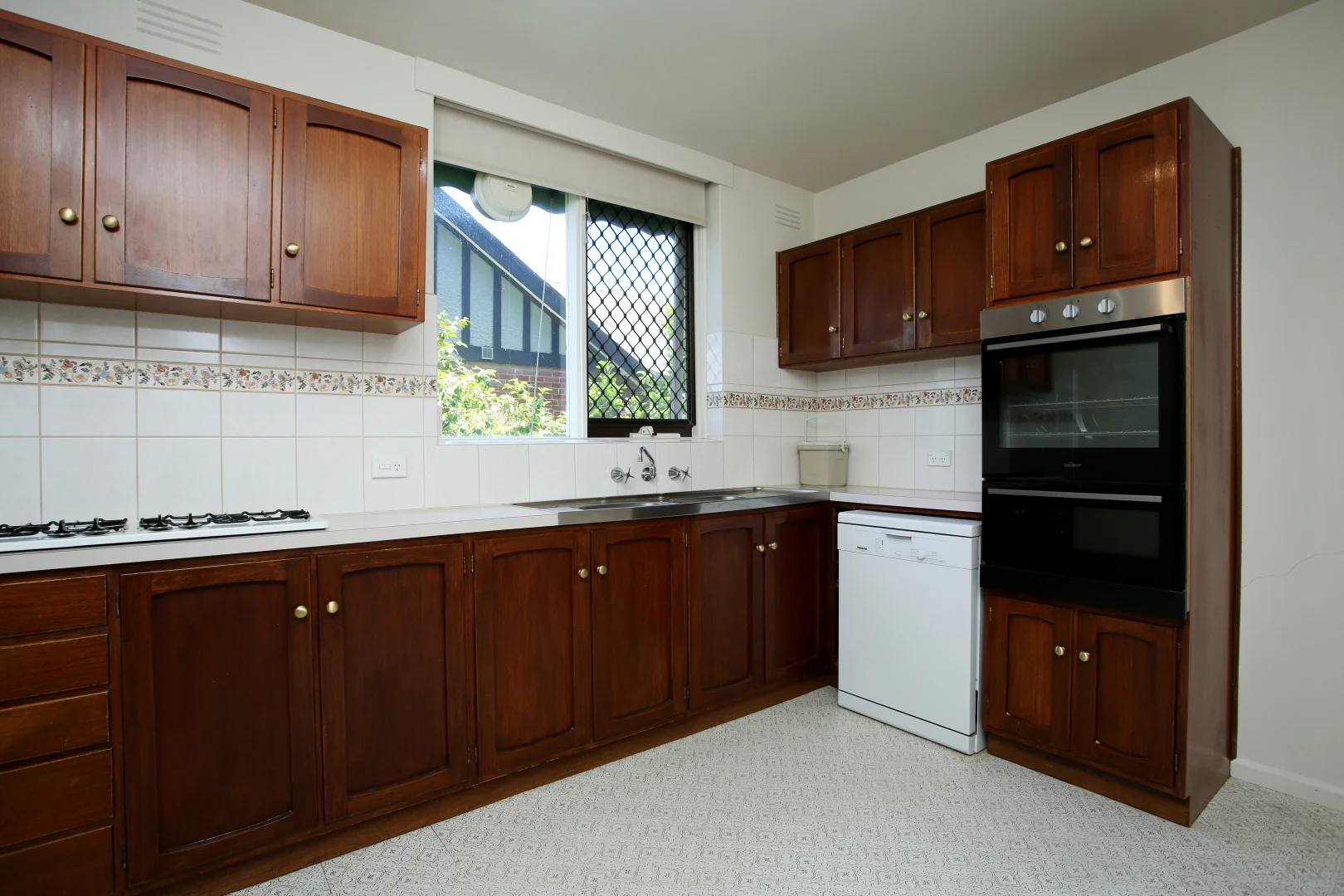 Additional image 3 of 2/772 Burwood Road, Hawthorn East VIC 3123