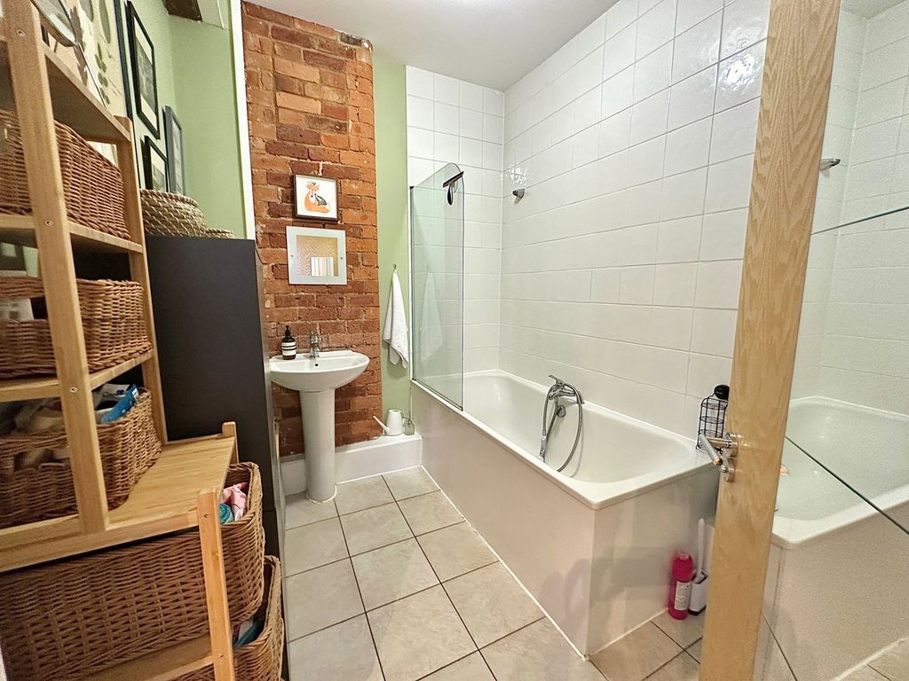 Additional image 12 of 2 bed flat for saleDuke Street, Northampton NN1