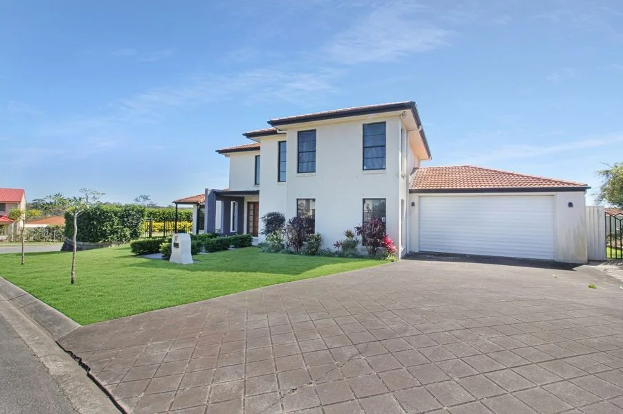 Additional image 2 of 91 Silky Oak Crescent, Carindale QLD 4152