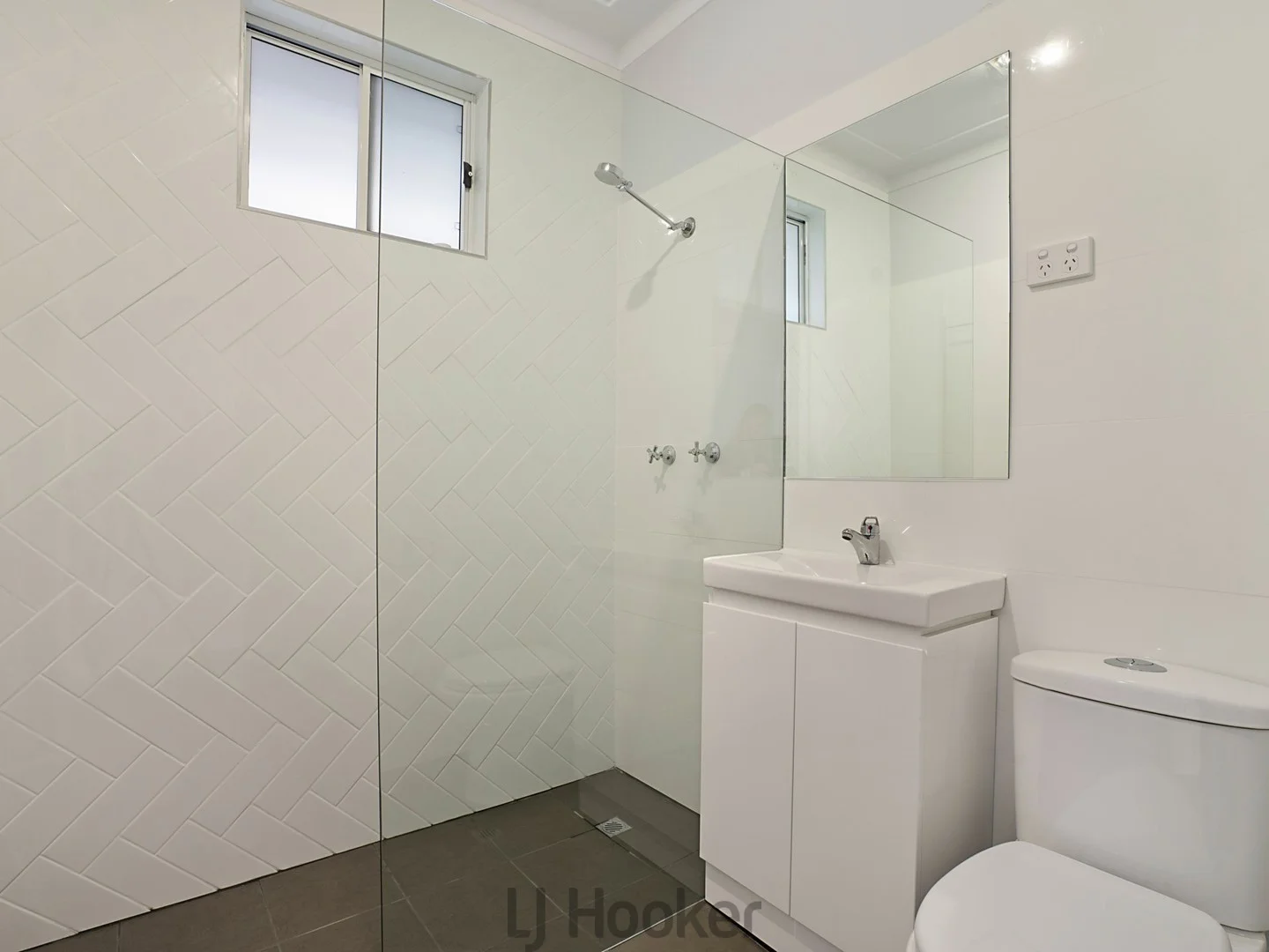 Additional image 4 of 30 Warners Bay Road, Warners Bay NSW 2282