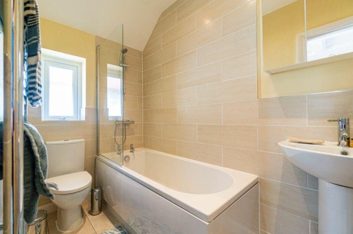 Additional image 13 of 3 Bed Detached House, Oaklands Avenue, DE23, N1 7GU
