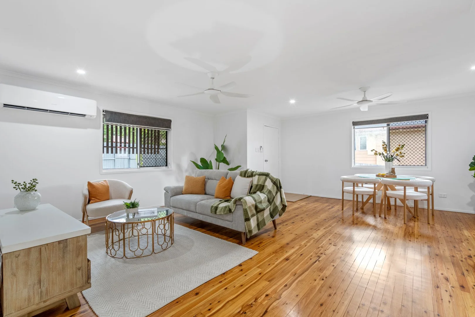 Additional image 2 of 42 Eastwood Drive, Mansfield QLD 4122