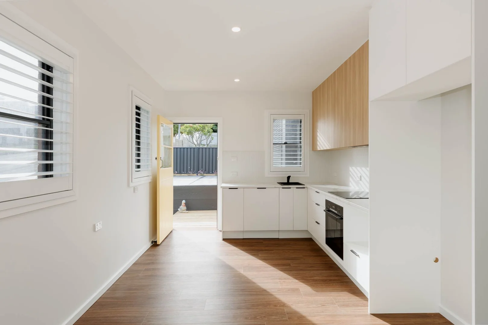 Additional image 2 of 30 Hutchinson Street, Redhead NSW 2290