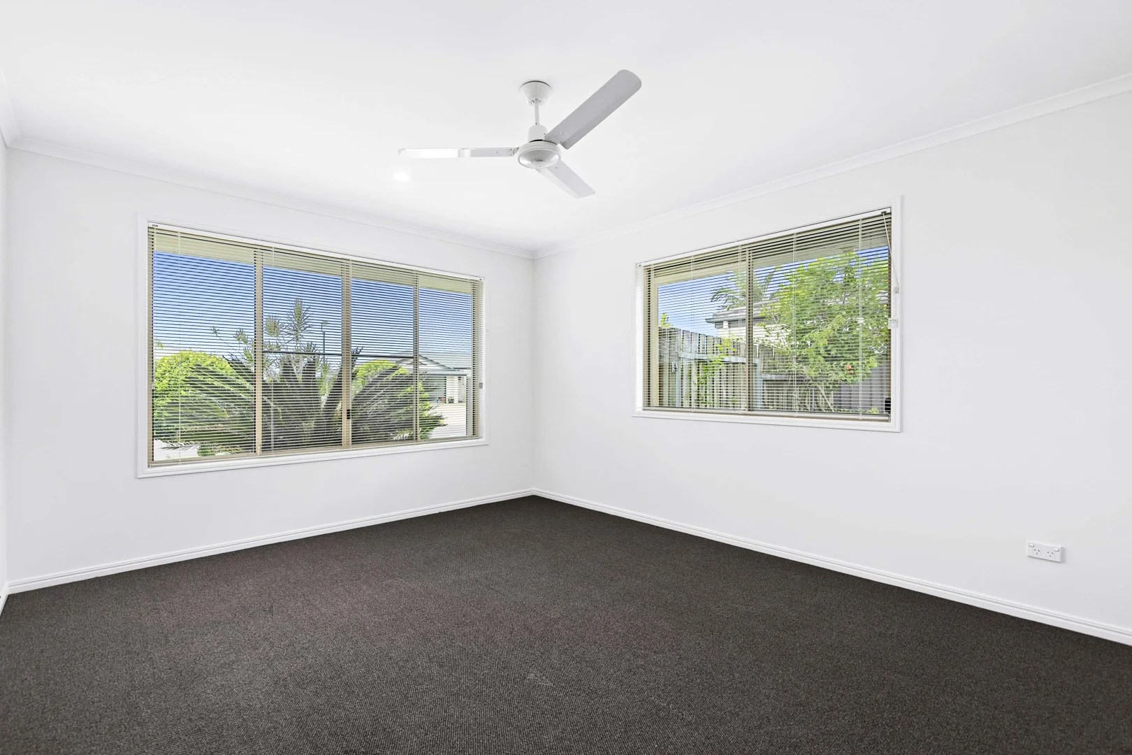 38 Endeavour Way, Eli Waters QLD 4655 photo 2