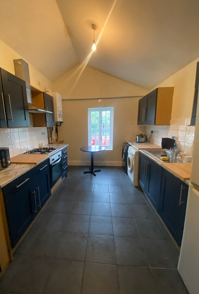 Additional image 10 of Room in a Shared House, Far Gosford Street, CV1, N1 7GU