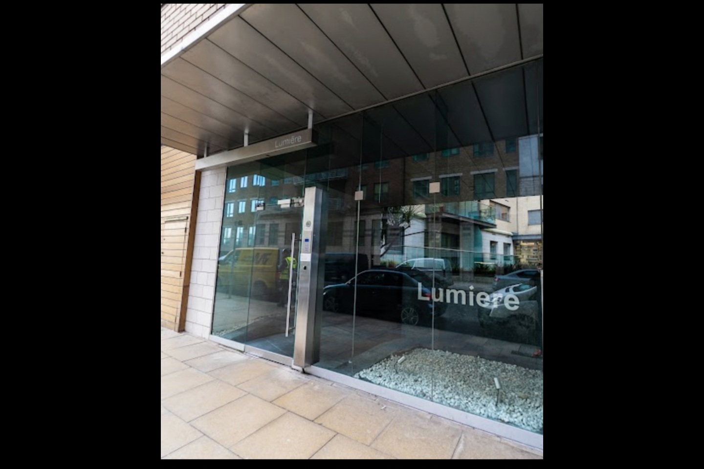 2 Bed Flat, City Road East, M15, N1 7GU