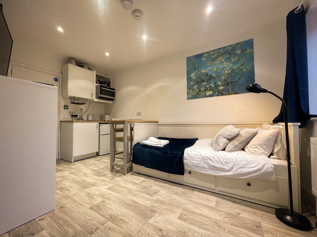 Additional image 2 of Room in a Shared House, Foster Road, CB2, N1 7GU