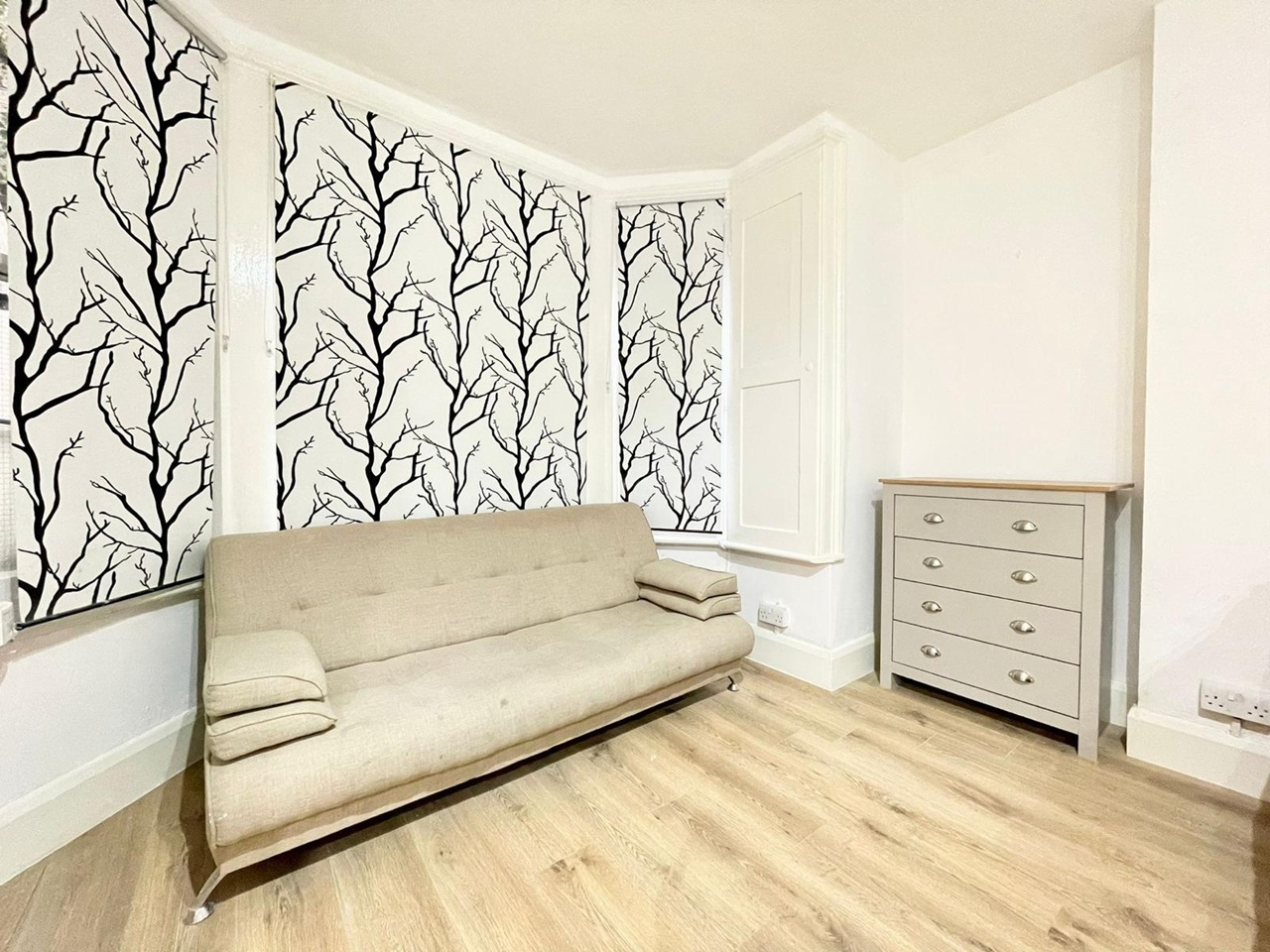 Studio Flat, Ladbroke Grove, W10, N1 7GU photo 2